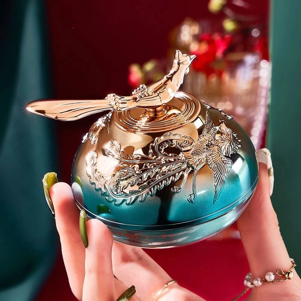 Luxury Skincare Aesthetic - Luxury Noble Lady Cream Fairy Pearl